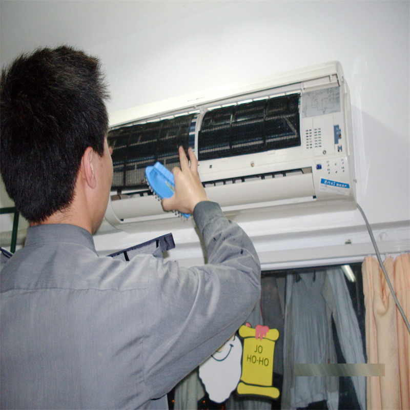 深圳罗湖银湖别墅空调从里面漏水维修